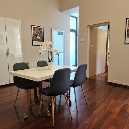 Apartment Exclusive View Cvjetni Trg Zagreb Dış mekan fotoğraf